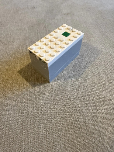 Lego powered train - train, hub