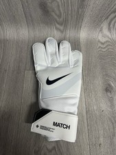 Nike Match Football Left Hand Goalkeeping Glove Size 9 - Brand New 