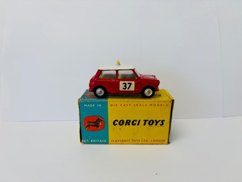 Corgi toys 317 - monte, carlo