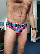 Men's Tropical Swimming Trunks ? Briefs Size Large 32"- 36" waist