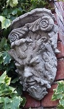 STONE GARDEN GOTHIC GREEN MAN FACE PLANTER CORBEL WALL PLAQUE HANGING