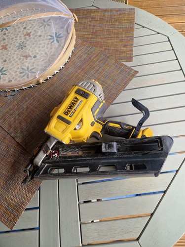 Dewalt dcn692n type3 18v - dcn692n,