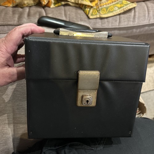 Black retro storage carry - black,