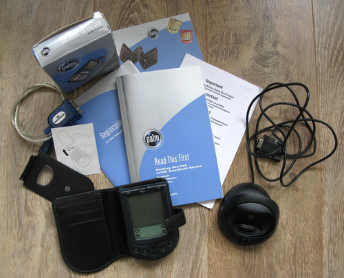 Vintage palm pilot model m100 - model,