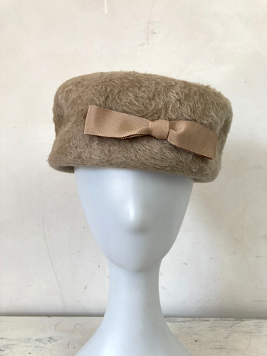 Vintage pillbox hat beige faux - vintage,
