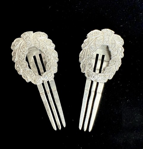 Antique hair clips comb art - clips,