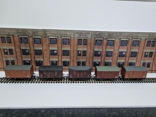 Hornby/Bachmann Box Vans x5