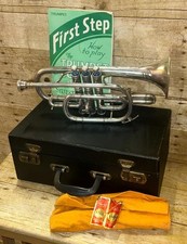Vintage 1975 Cased 3-Valve