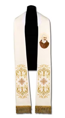 Priest stole padre - padre, pio