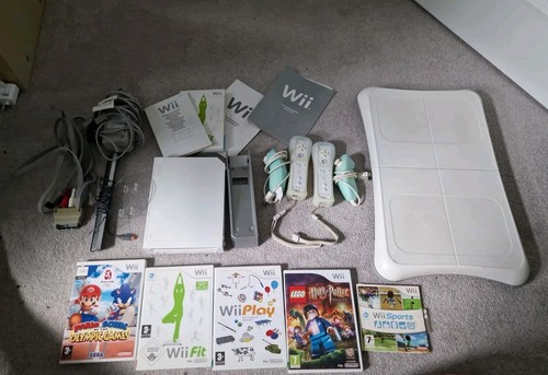 Nintendo wii console bundle - wii,