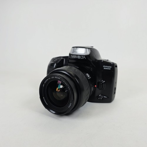 Minolta dynax 300si - minolta,