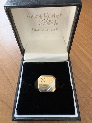 Men gold and diamond - diamond, signet