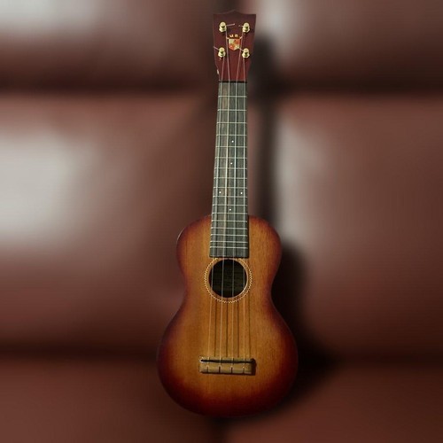 Luna soprano ukulele - no.2,