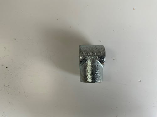 Pipe fitting galvanised short - galvanised,