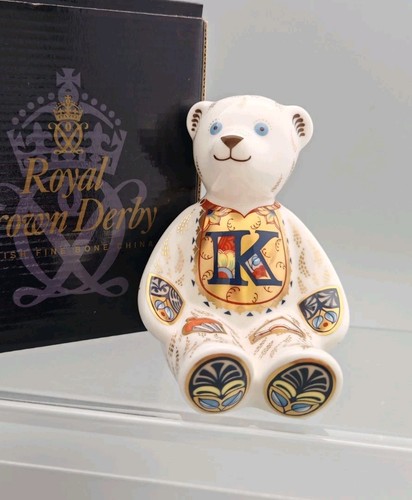 Royal crown derby - derby, alphabet