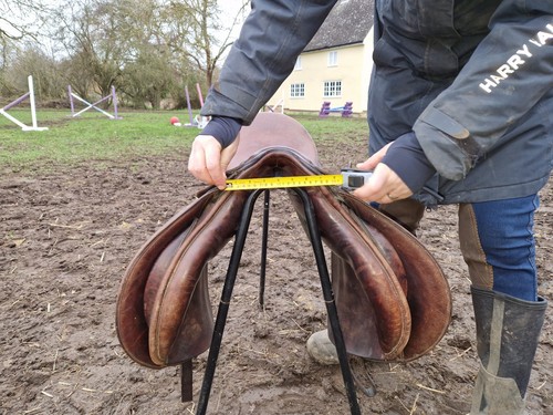 Bates saddle black 5 - bates,