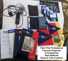 Superb Rare Vintage Palm Pilot Professional & Accessories in Full Working Order