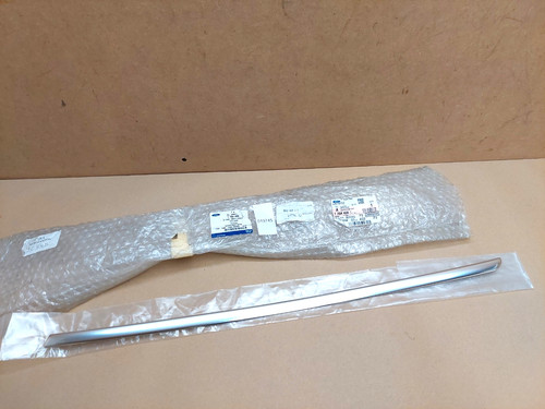 Ford max right - max, trunk