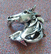 silver tone horses head brooch