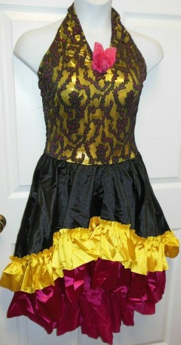 Cancan dancehall saloon girl - ,
