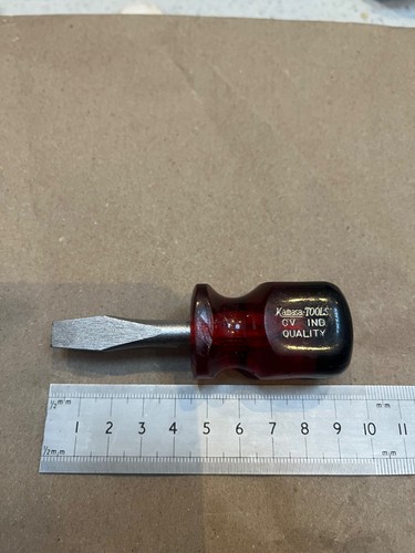 Kamasa stubby screwdriver
