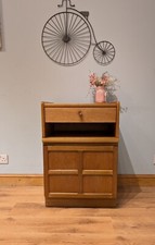 Retro Mid Century Nathan