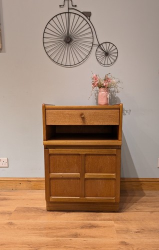 Retro mid century - retro,