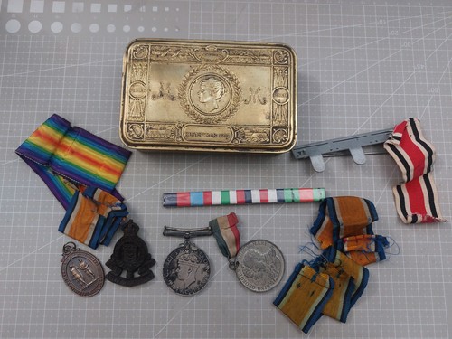 Damaged 1914 princess - -,