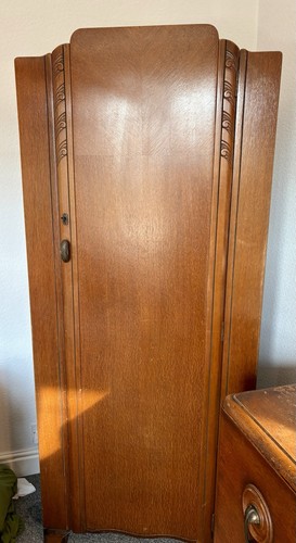 Vintage lebus single door - single,