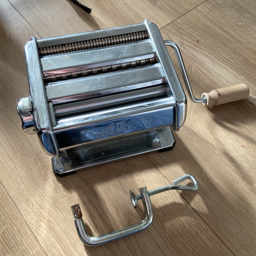 Titania pasta maker made - titania,