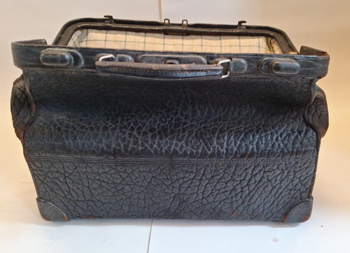 Vintage leather gladstone bag - leather,