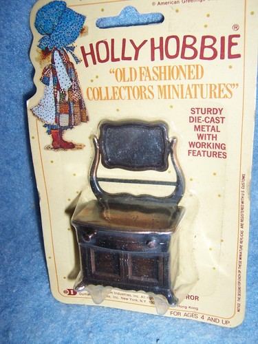 1976 holly hobbie old - 1976,