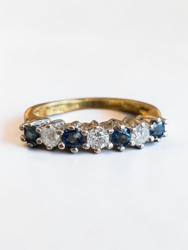 18ct gold sapphire - sapphire, &