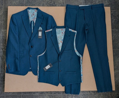 Moss london piece suit 42r - 3,