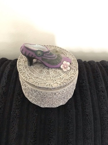 Trinket box with purple boot - trinket,