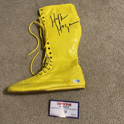 Hulk hogan signed autographed - hulk,