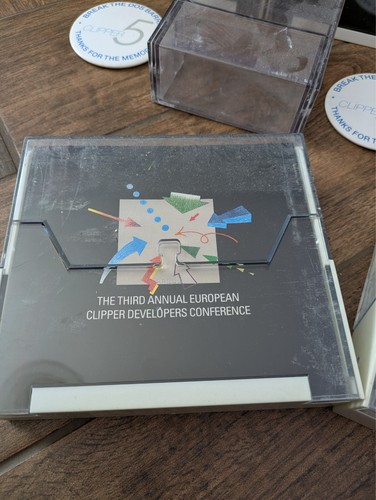 Five dsdd 360k floppy - five,