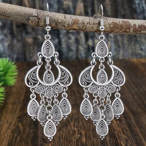Silver chandelier earrings