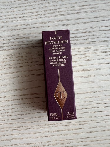 Charlotte tilbury matte - charlotte,