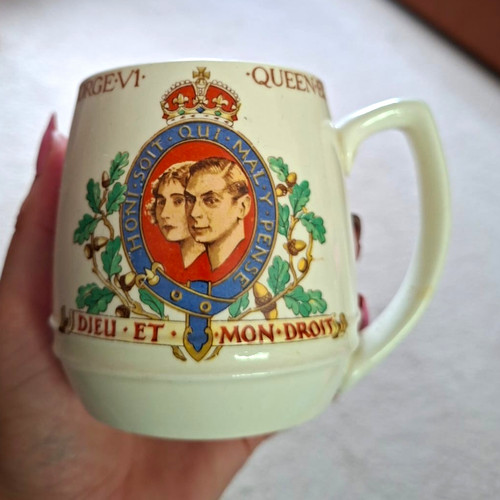 Minton 1937 coronation mug - minton,