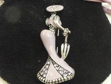 (ref288AJ) Pandora Brooch Vintage Woman Figure