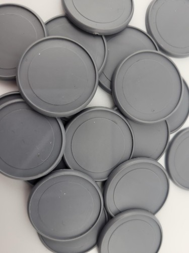25mm round lipped base war - 25mm,