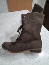 Clarks Women's Griffin Plaza