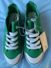 BNWT Canvas Trainers By TU Green With White Laces & Trim Size 5