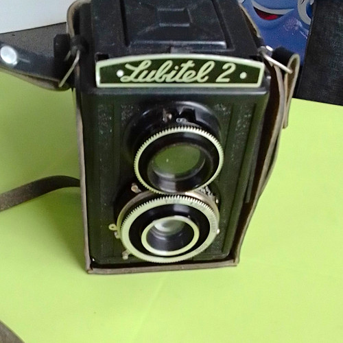 Lubitel twin lens reflex - lens,