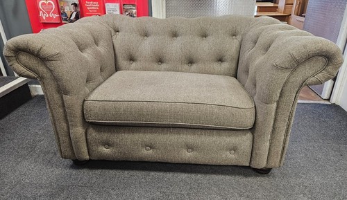 Chesterfield style brown - chesterfield,