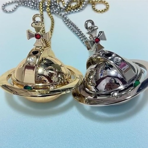 Seller vivienne westwood - vivienne,