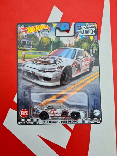 Hot wheels premium nissan - hot,