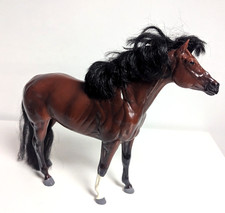 Pony Parade Horse Figure