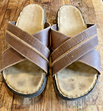 Mantaray Brown Leather Slides Size 10  Sandals/Sliders